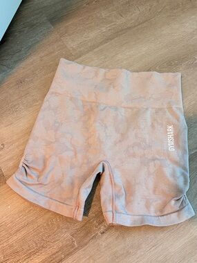 Gymshark camo pink shorts
